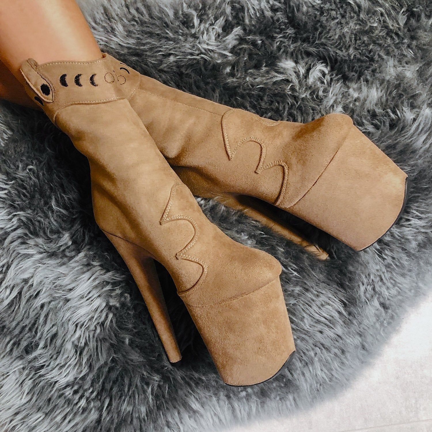 Ride 'em Boot Desert INCH - Main Image