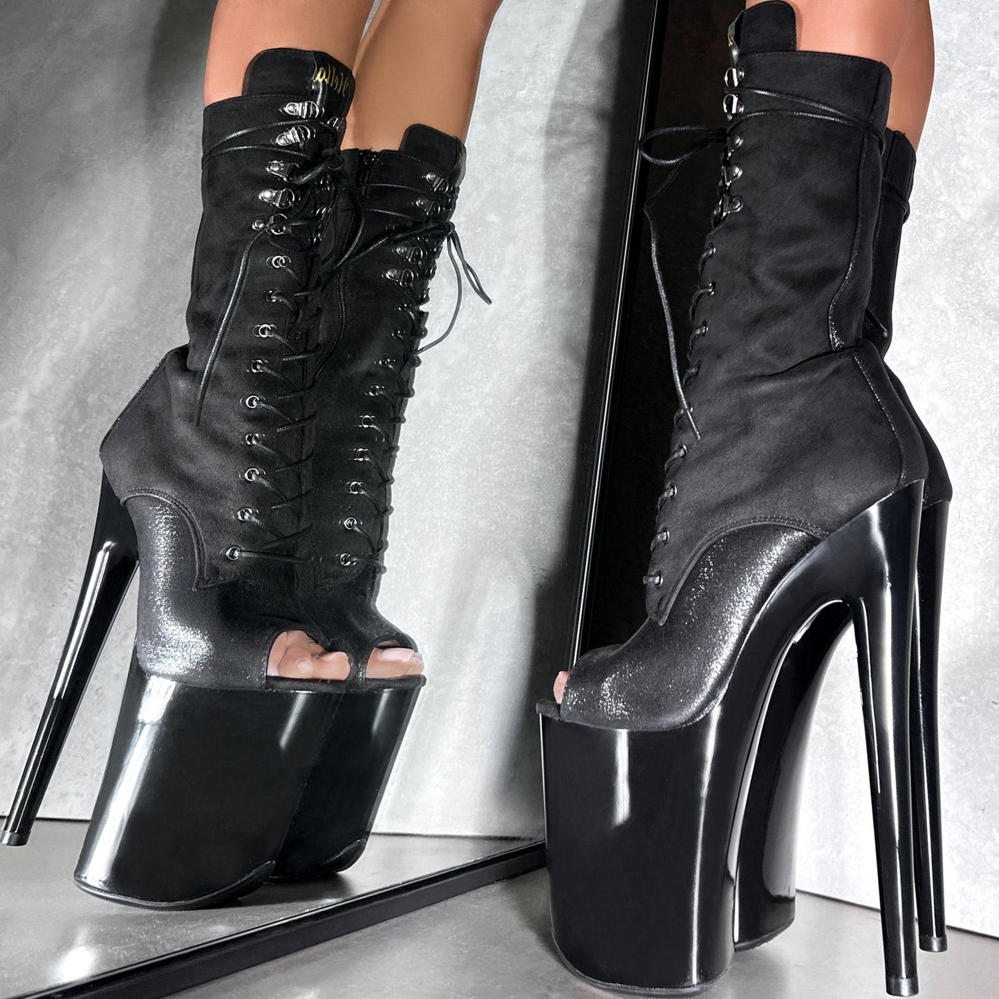 Blaq Kicks Open Toe - 9 INCH