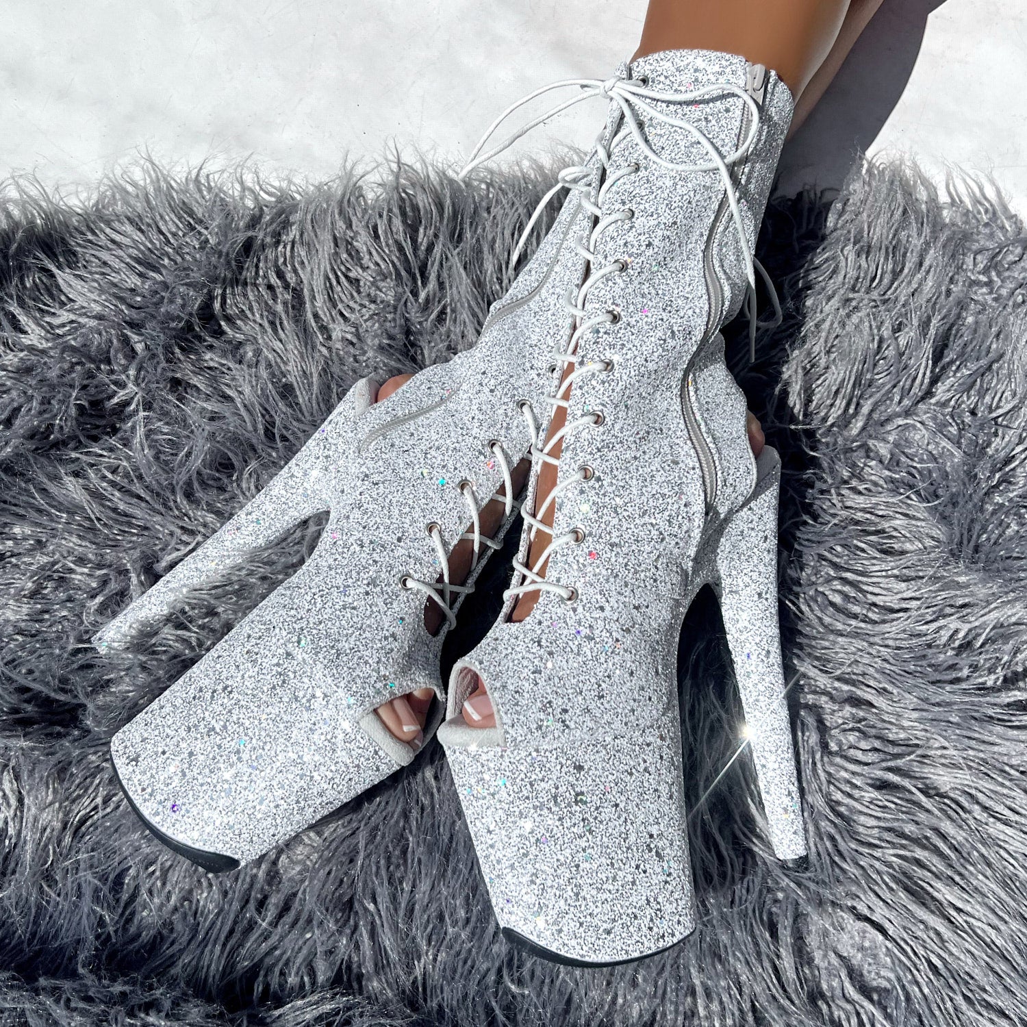 The Glitterati Xtra - OHOT Boot - Fairydust - 8INCH