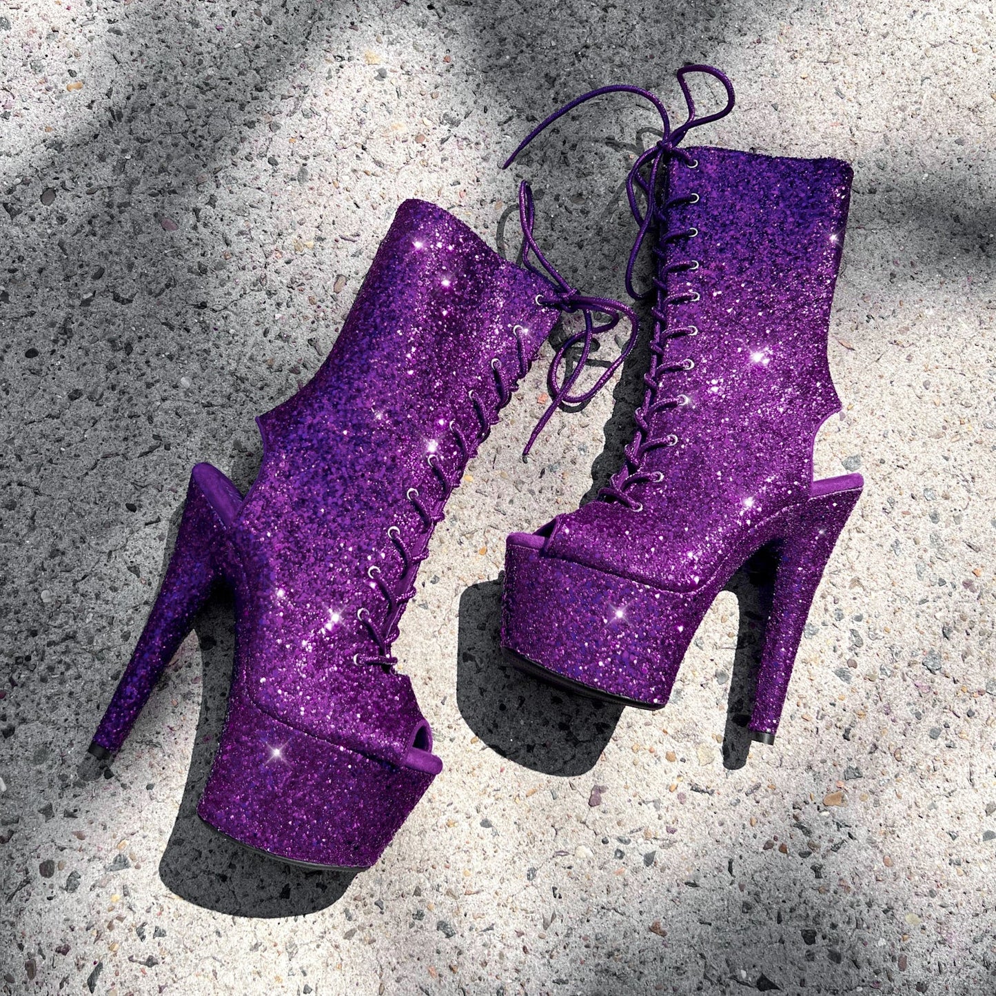 The Glitterati Xtra - OHOT Boot - ENIGMA PURPLE - 7INCH