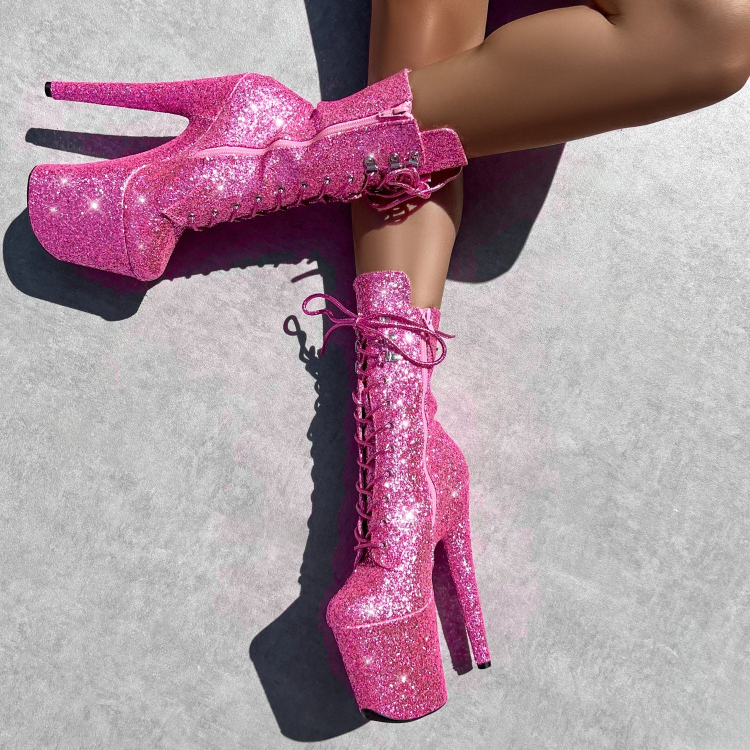 The Glitterati Xtra - Wide Fit Boot - LOVERGIRL PINK - 8INCH