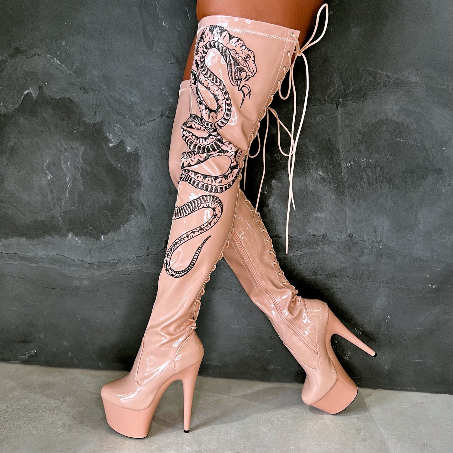 VIPER Boot Tan with Black Thigh High - 7INCH