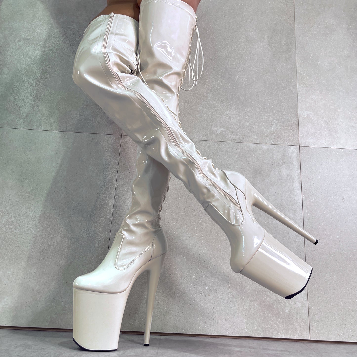 LipKit Thigh High - No Angel - 9 INCH