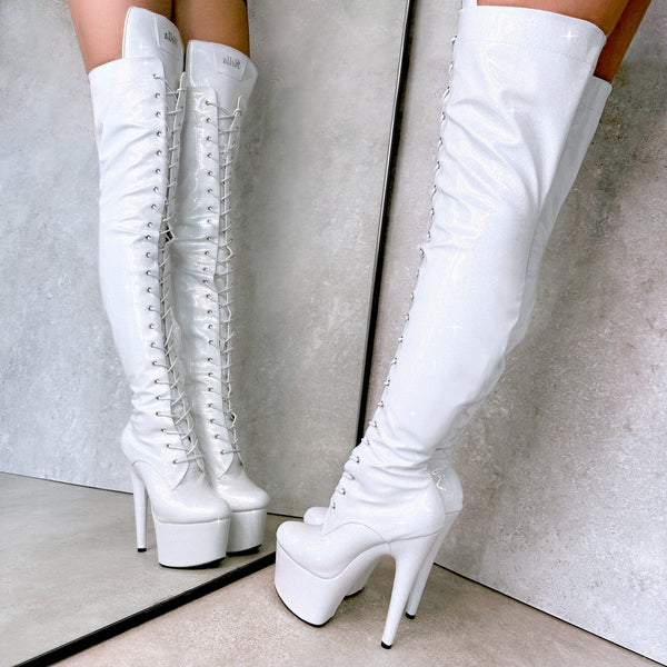 The Glitterati Thigh High - SNOW KWEEN - 7 INCH - Half Zip
