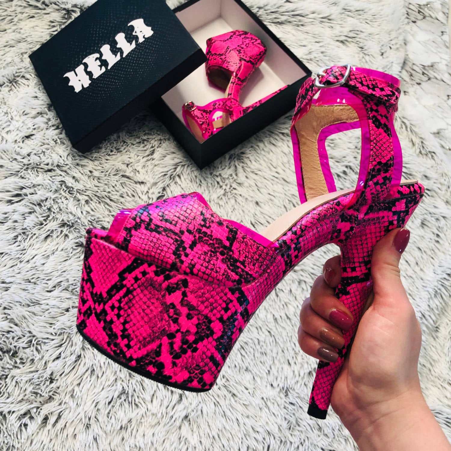 HissyFit Stiletto - 7 INCH, stripper shoe, stripper heel, pole heel, not a pleaser, platform, dancer, pole dance, floor work