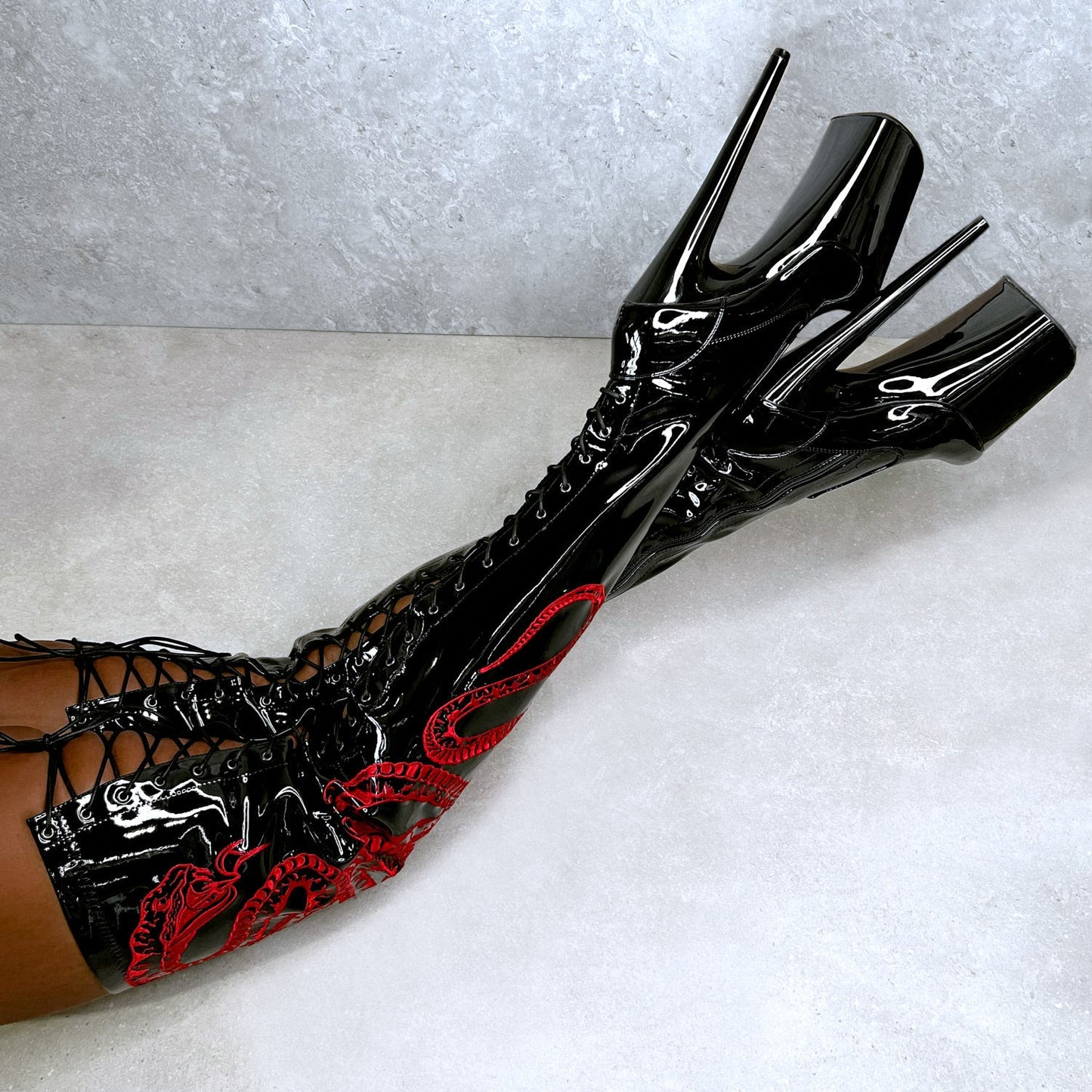VIPER Boot Black with Red Thigh High - 8INCH