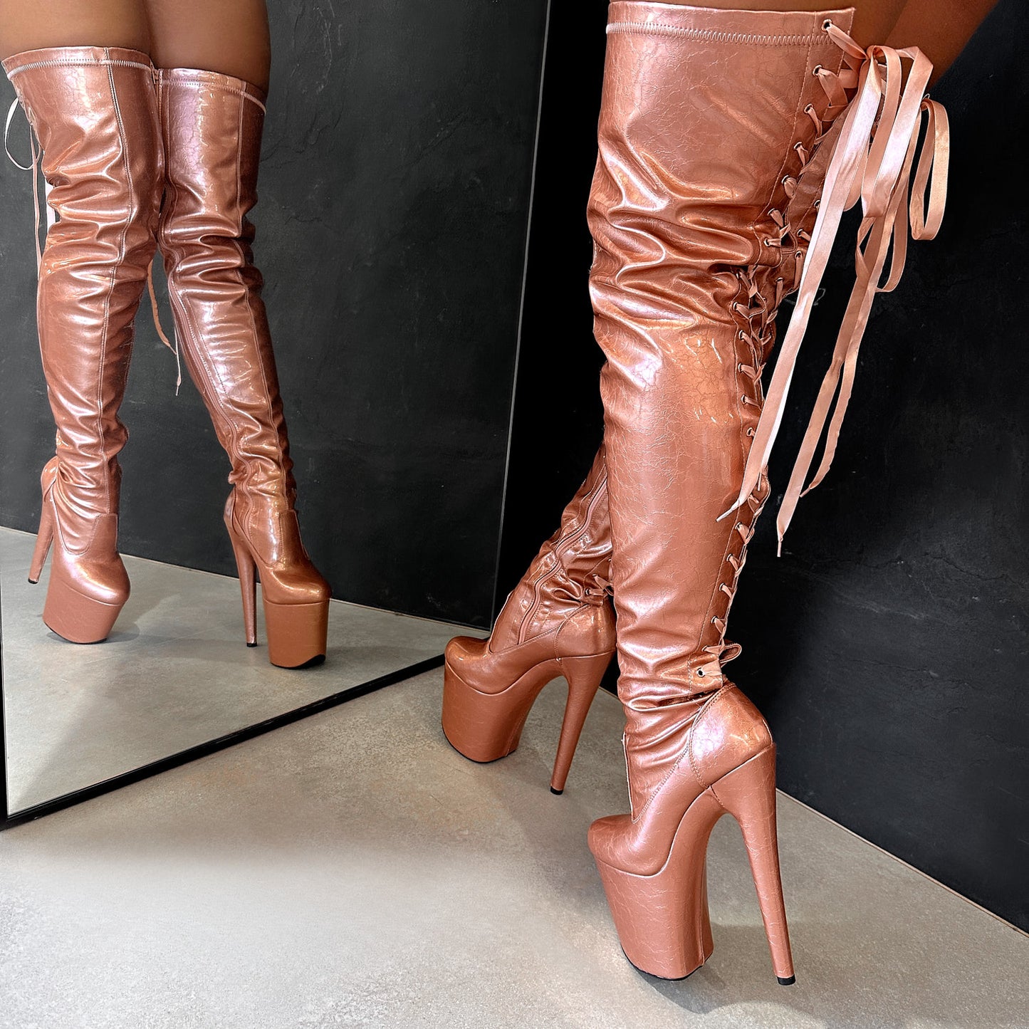 Heartbreaker - Rose Gold Thicc Thigh High - 8 INCH