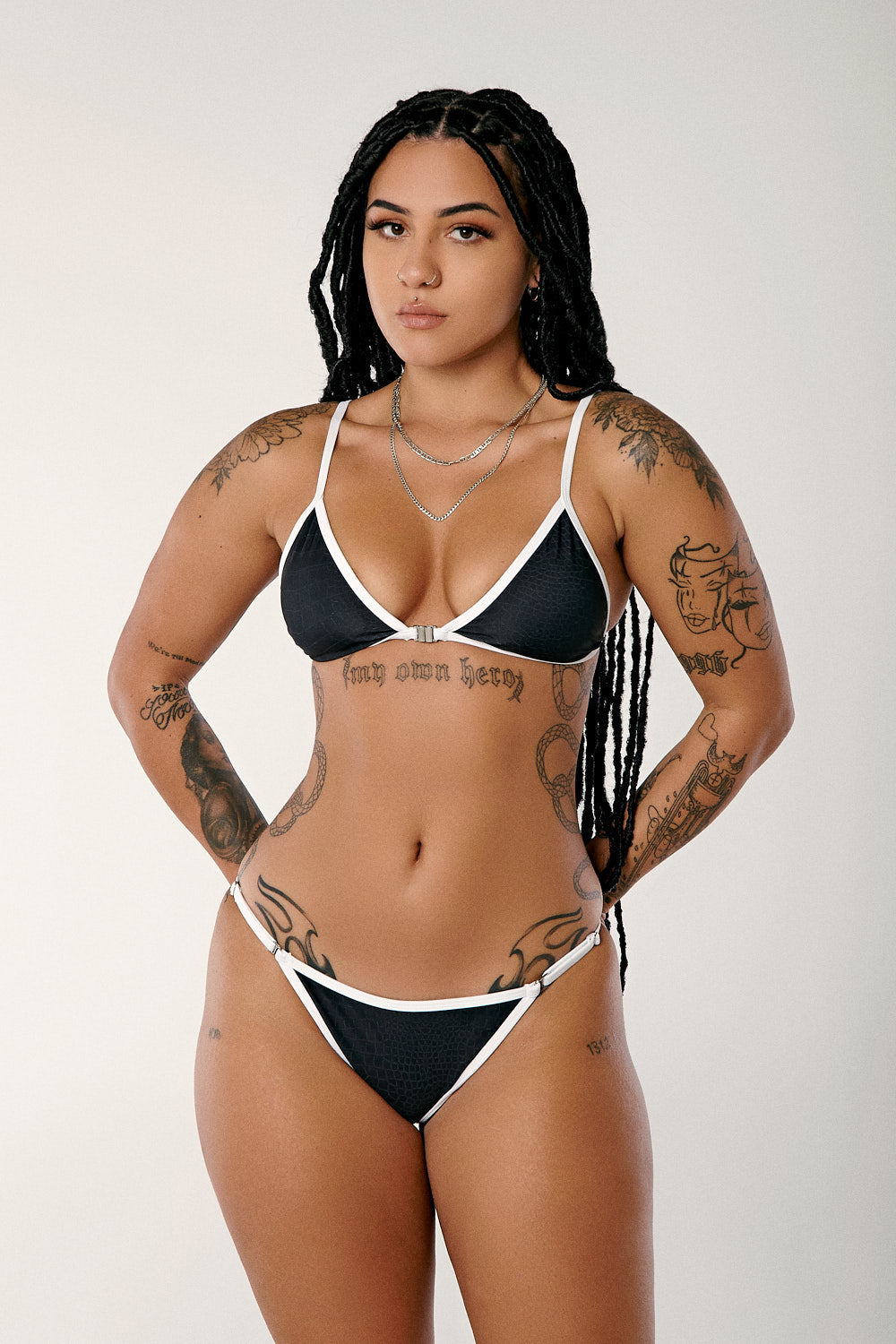 Snapped Black/White - HOAH Bikini Clasp Miami Scrunch Bottoms